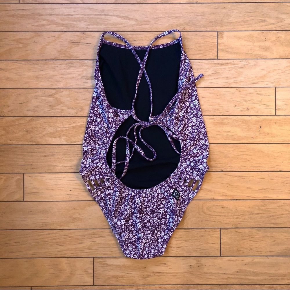 Jolyn 34 Onsie “Mateo” Floral Print tie back